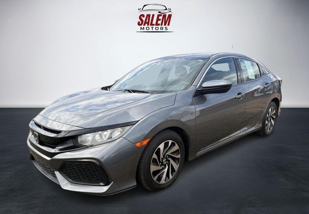 2017 Honda Civic Hatchback LX's photo