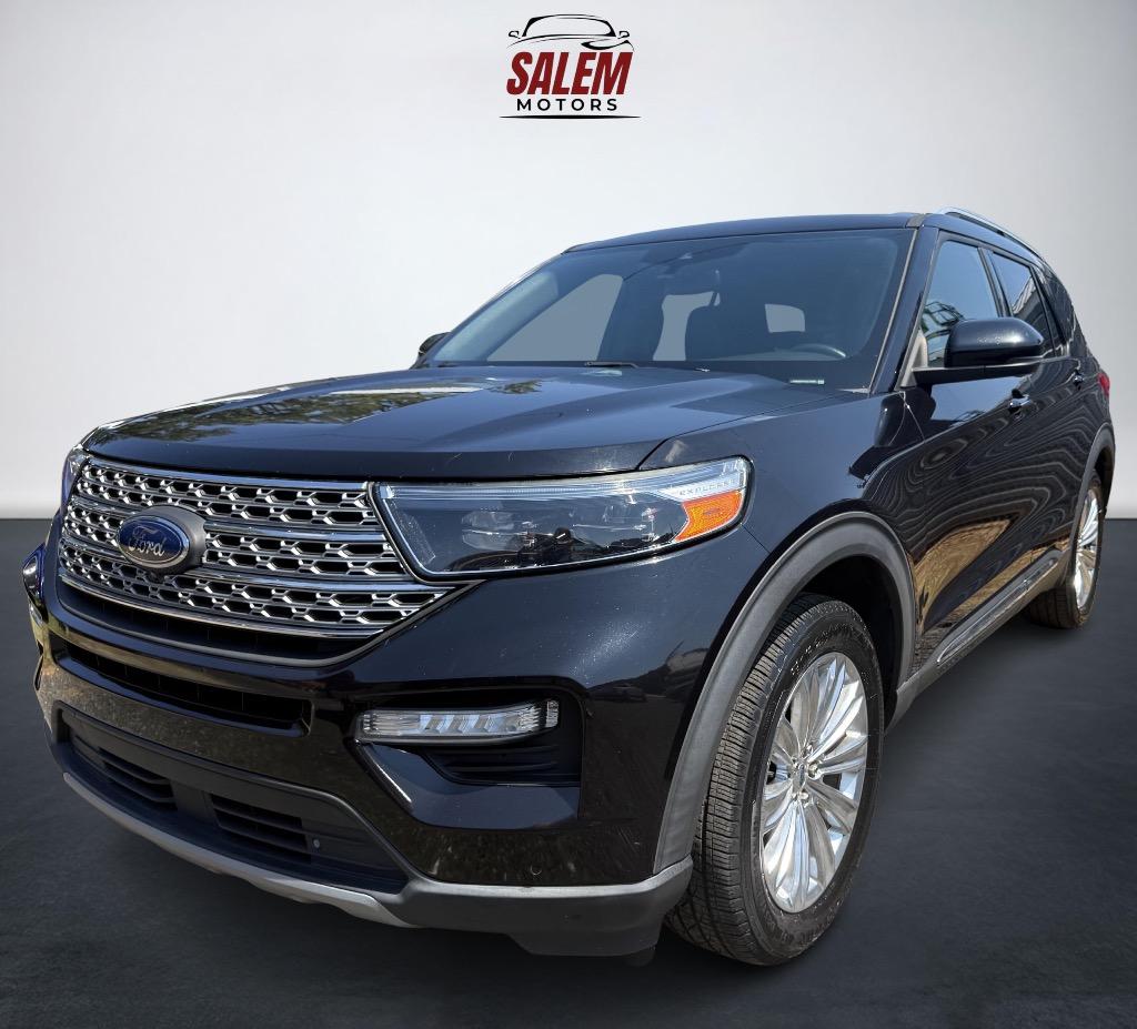 2020 Ford Explorer Limited's photo