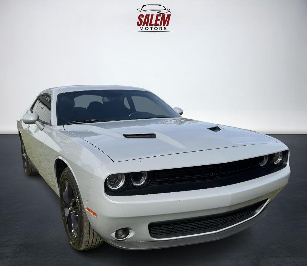 2022 Dodge Challenger SXT Auto AWD's photo